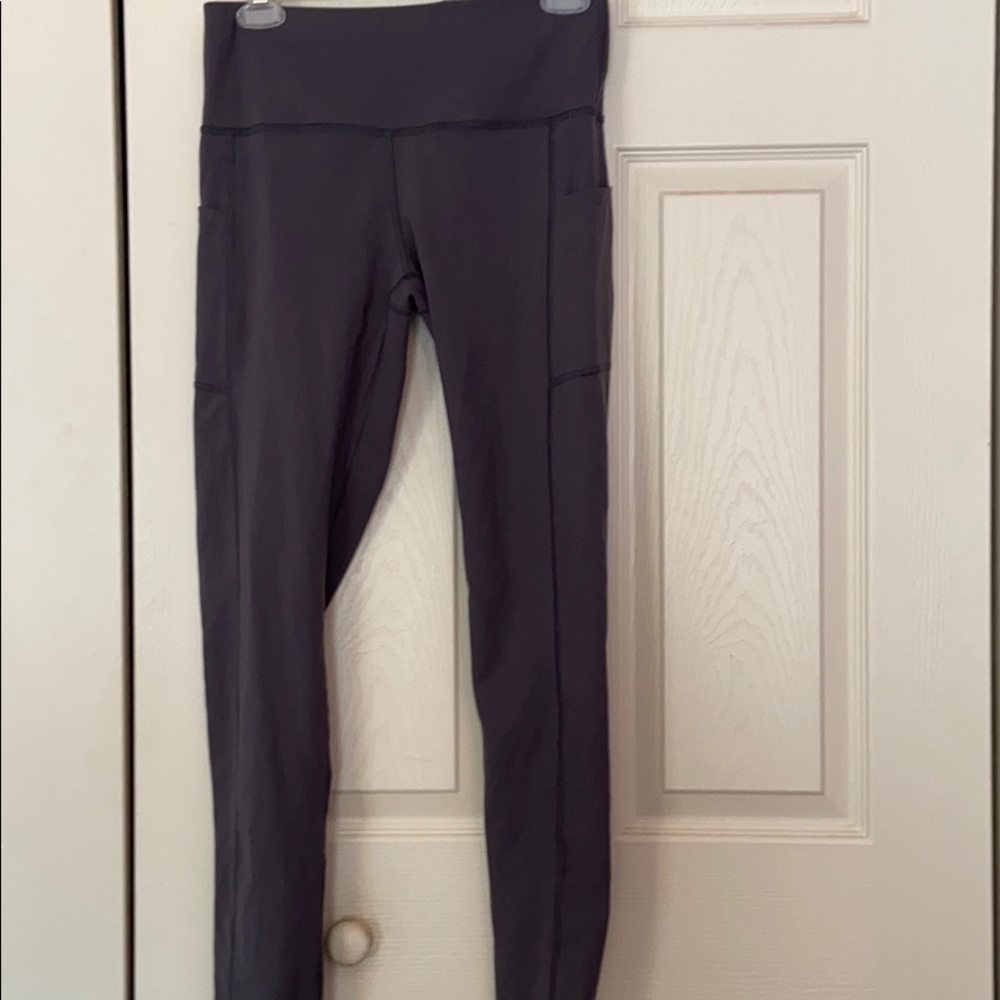 grey leggings